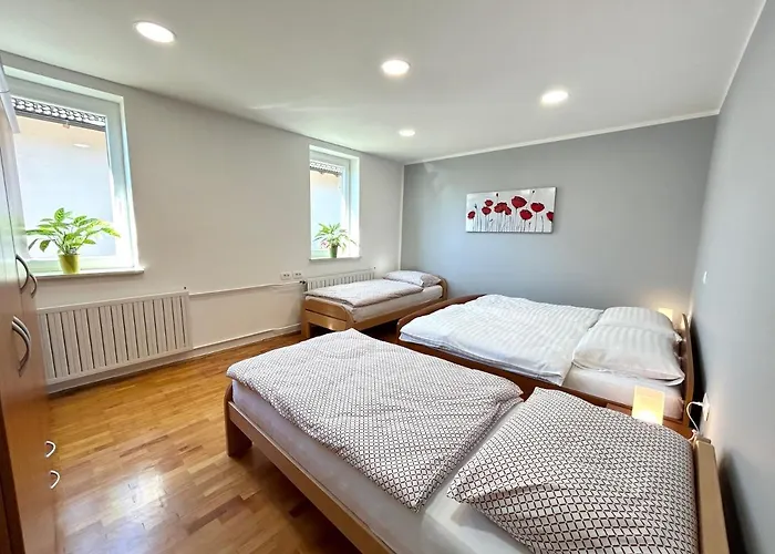 Creekside House K Apartamento *